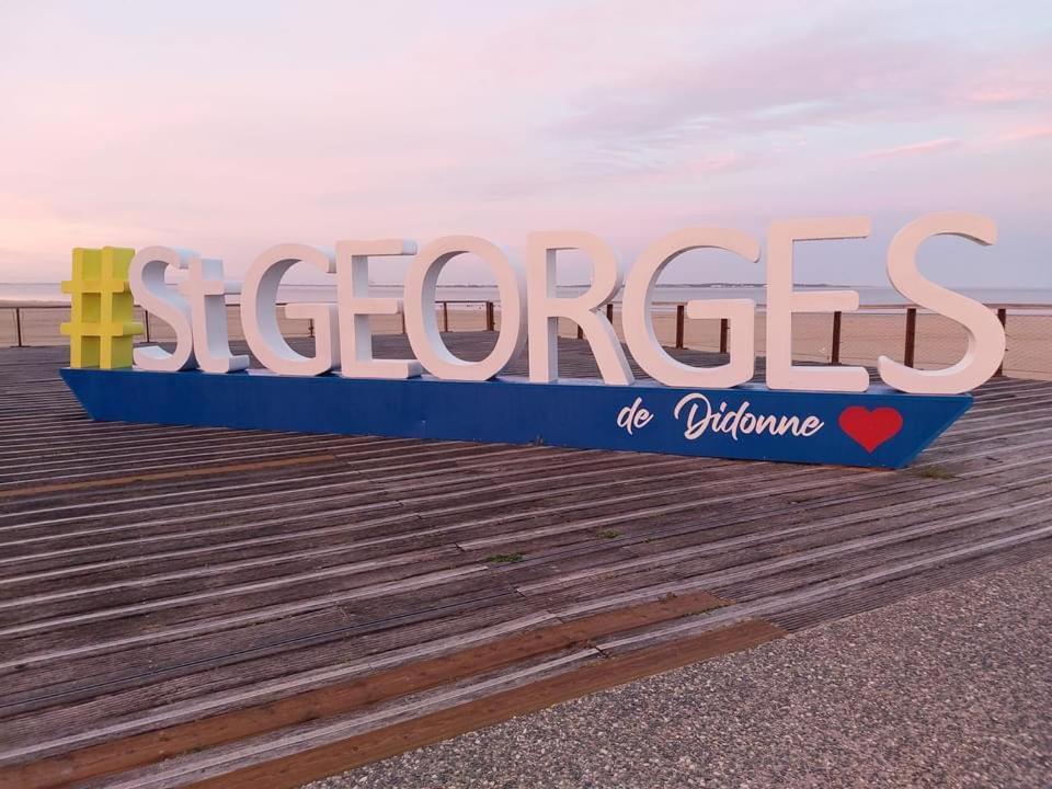 A 2 Pas De La Plage De La Vallieres Saint-Georges-de-Didonne Zewnętrze zdjęcie